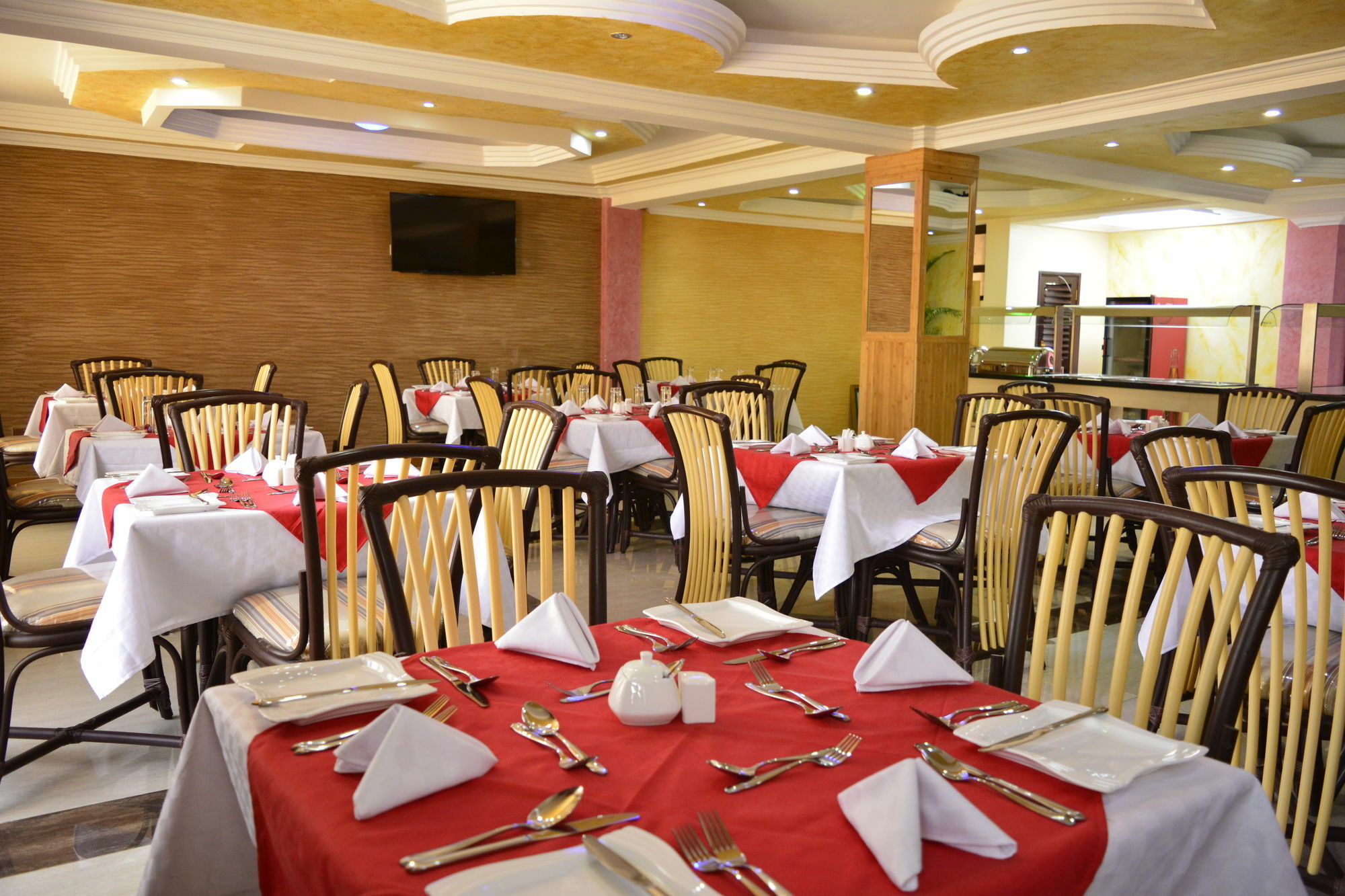 Eagle Palace Hotel Nakuru Exteriör bild